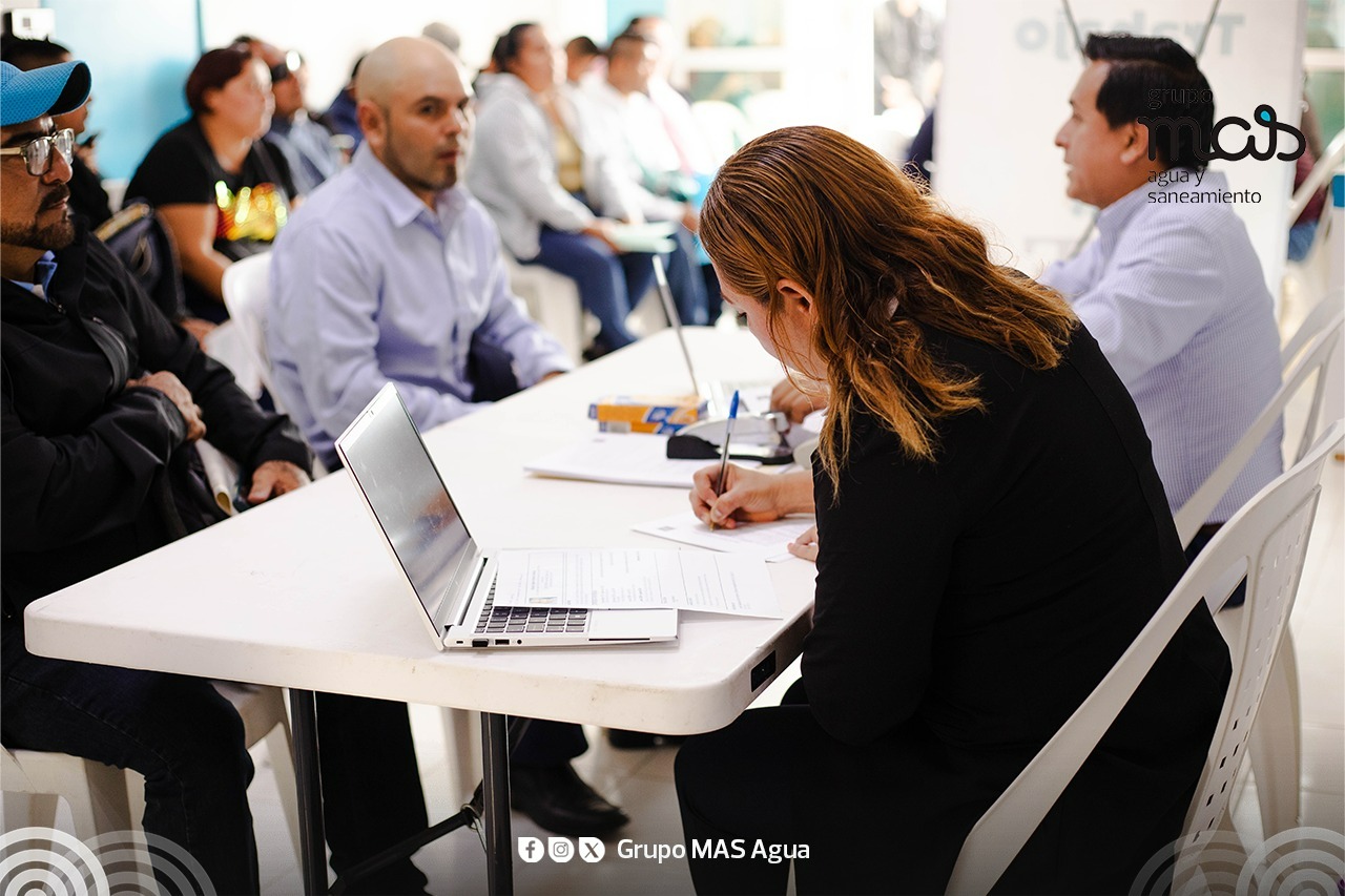 Participan 500 personas en la primera Feria del Empleo organizada por Grupo MAS