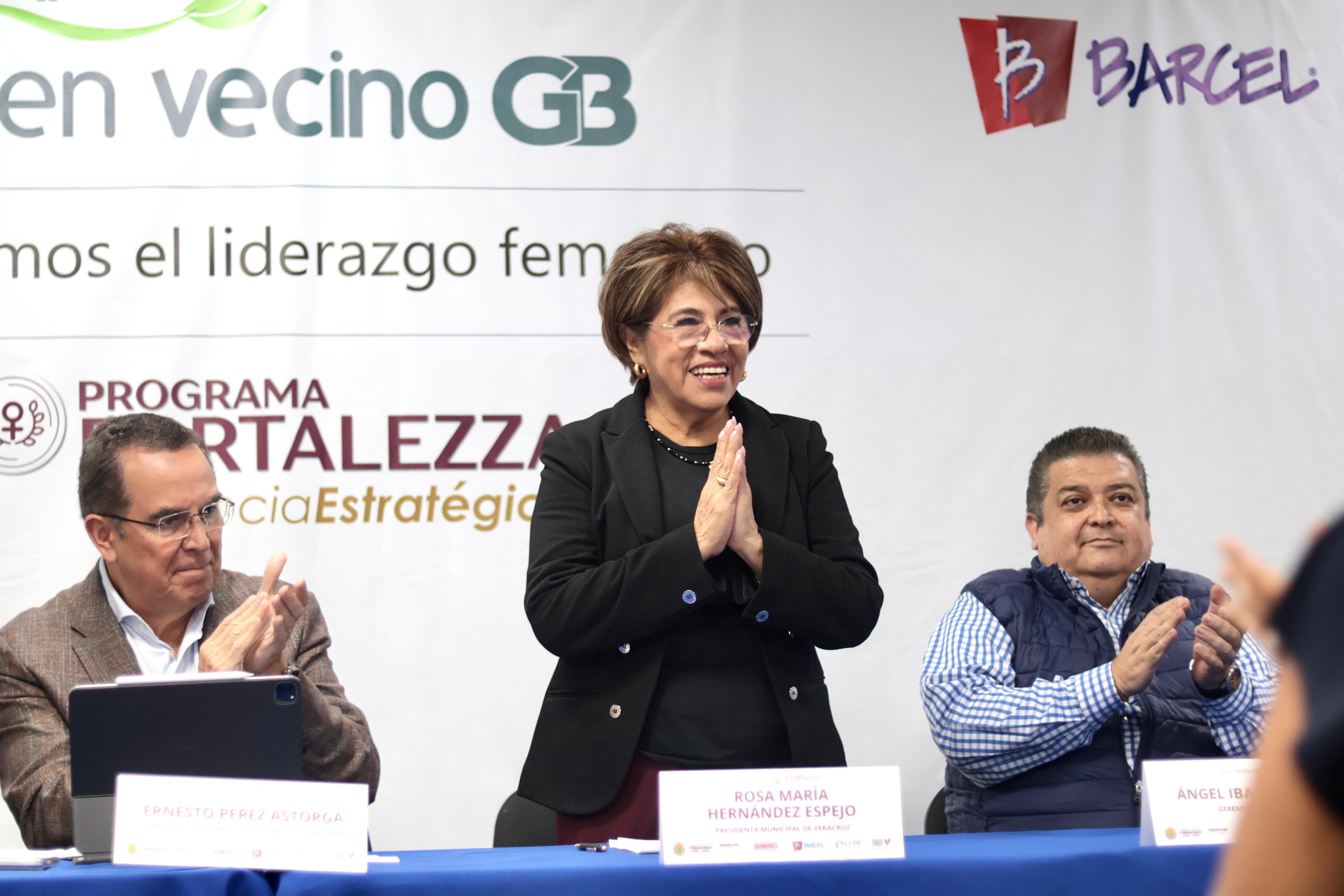 Refrenda ayuntamiento de Veracruz respaldo a proyectos para la autonomía económica de las mujeres