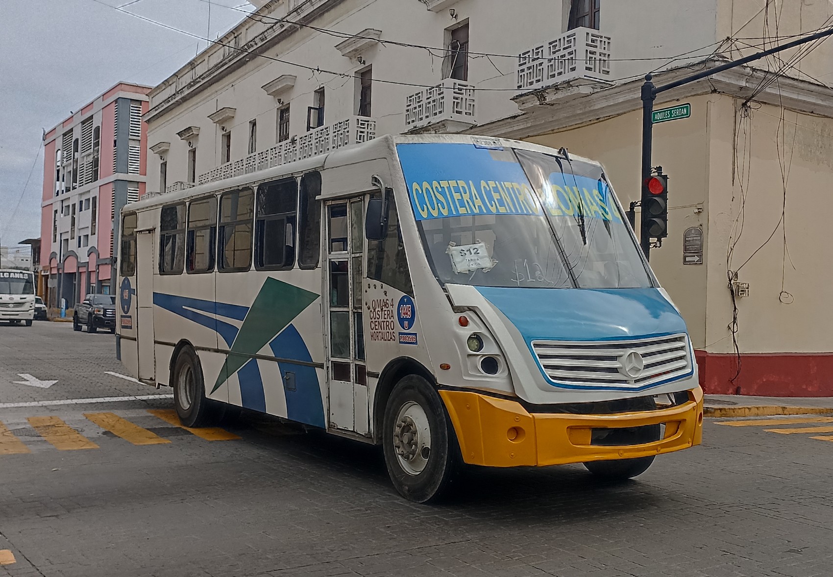 Califican como excesivo el alza al pasaje en la zona conurbada