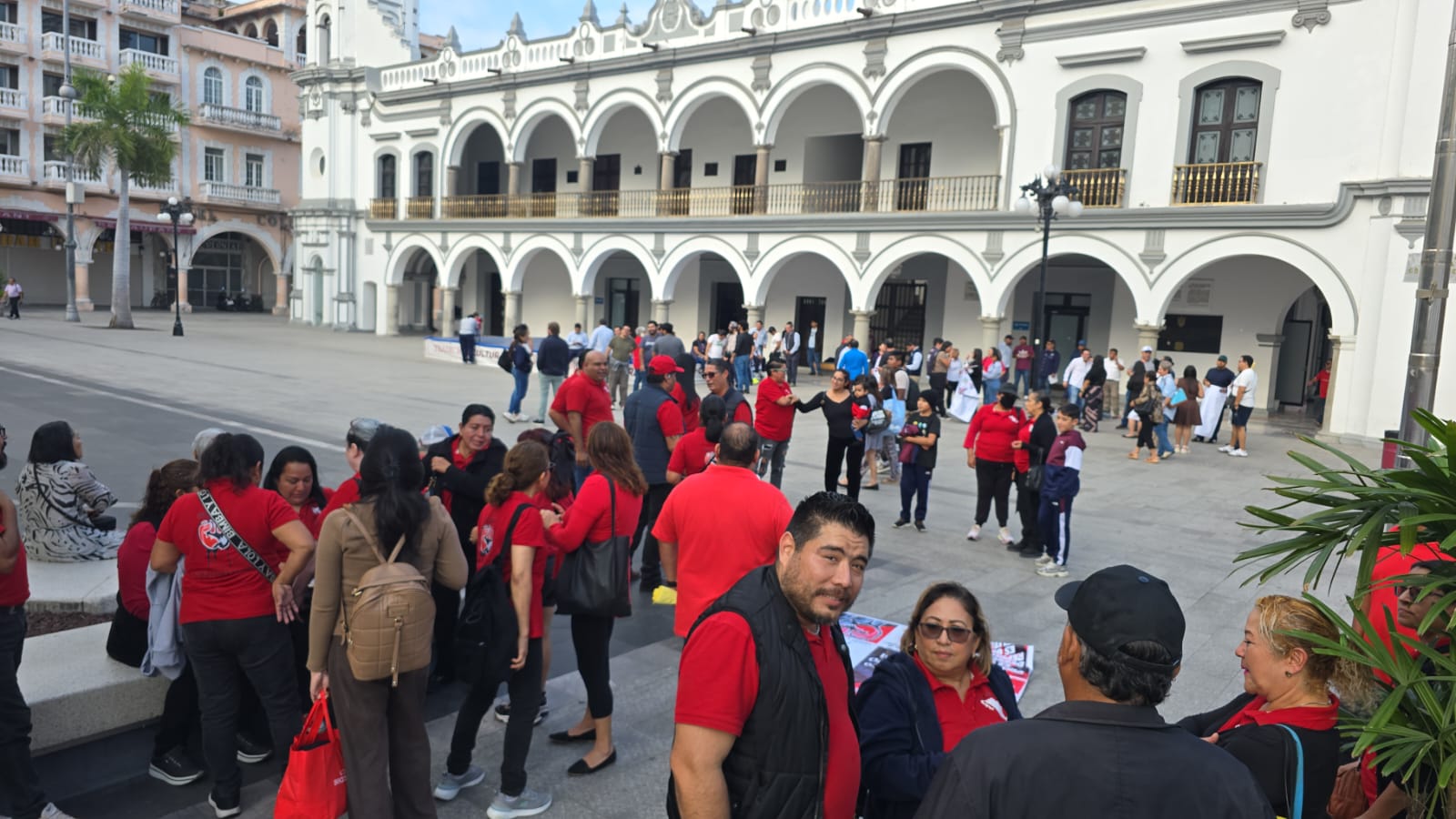 Demandan trabajadores implementación de la jornada laboral de 40 horas