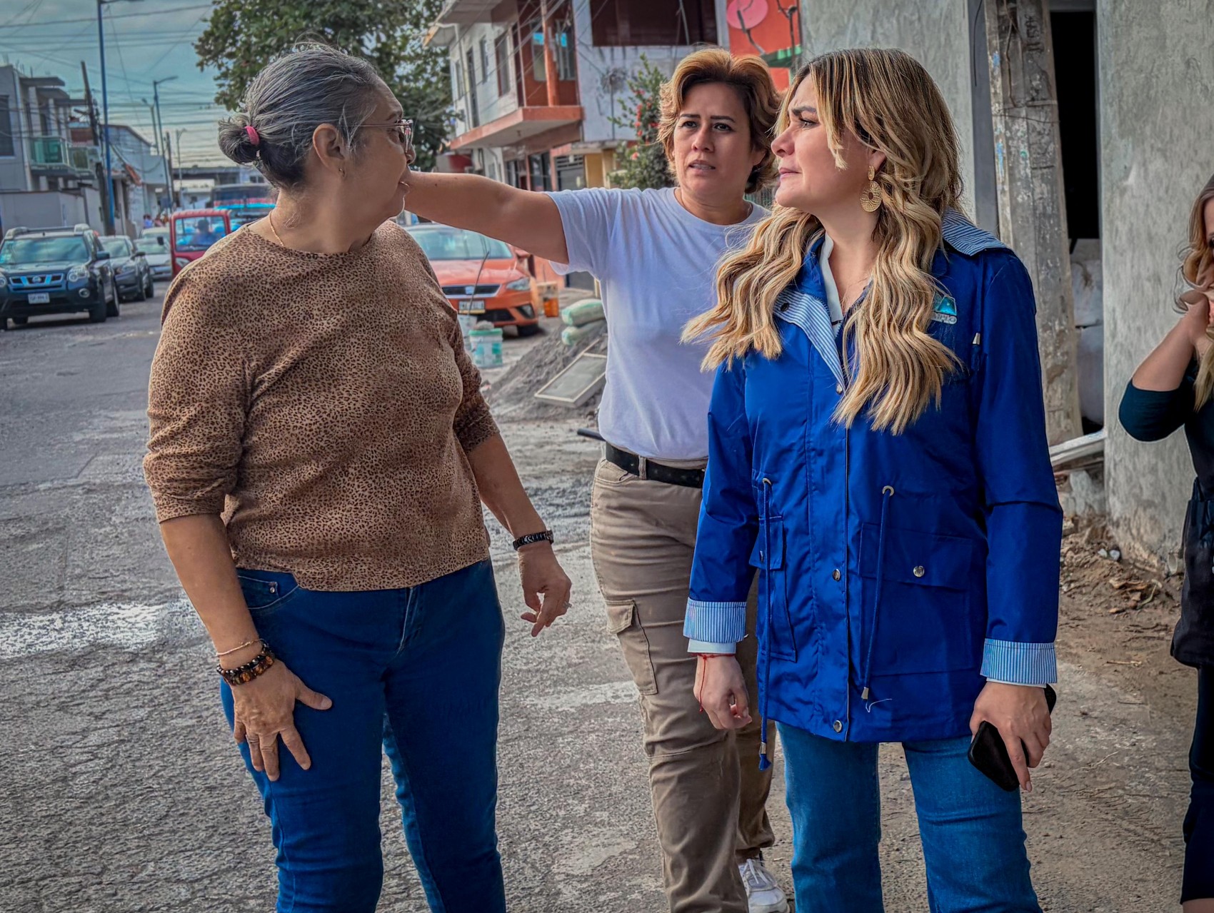 Recorridos sorpresa nos permiten escuchar y atender de manera inmediata: Alcaldesa Maryjose Gamboa
