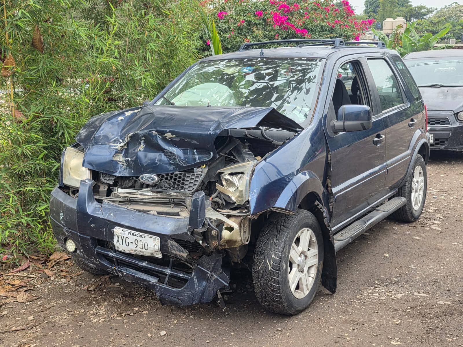 Choque frontal deja dos lesionados, entre ellos un bebé, en Cuitláhuac