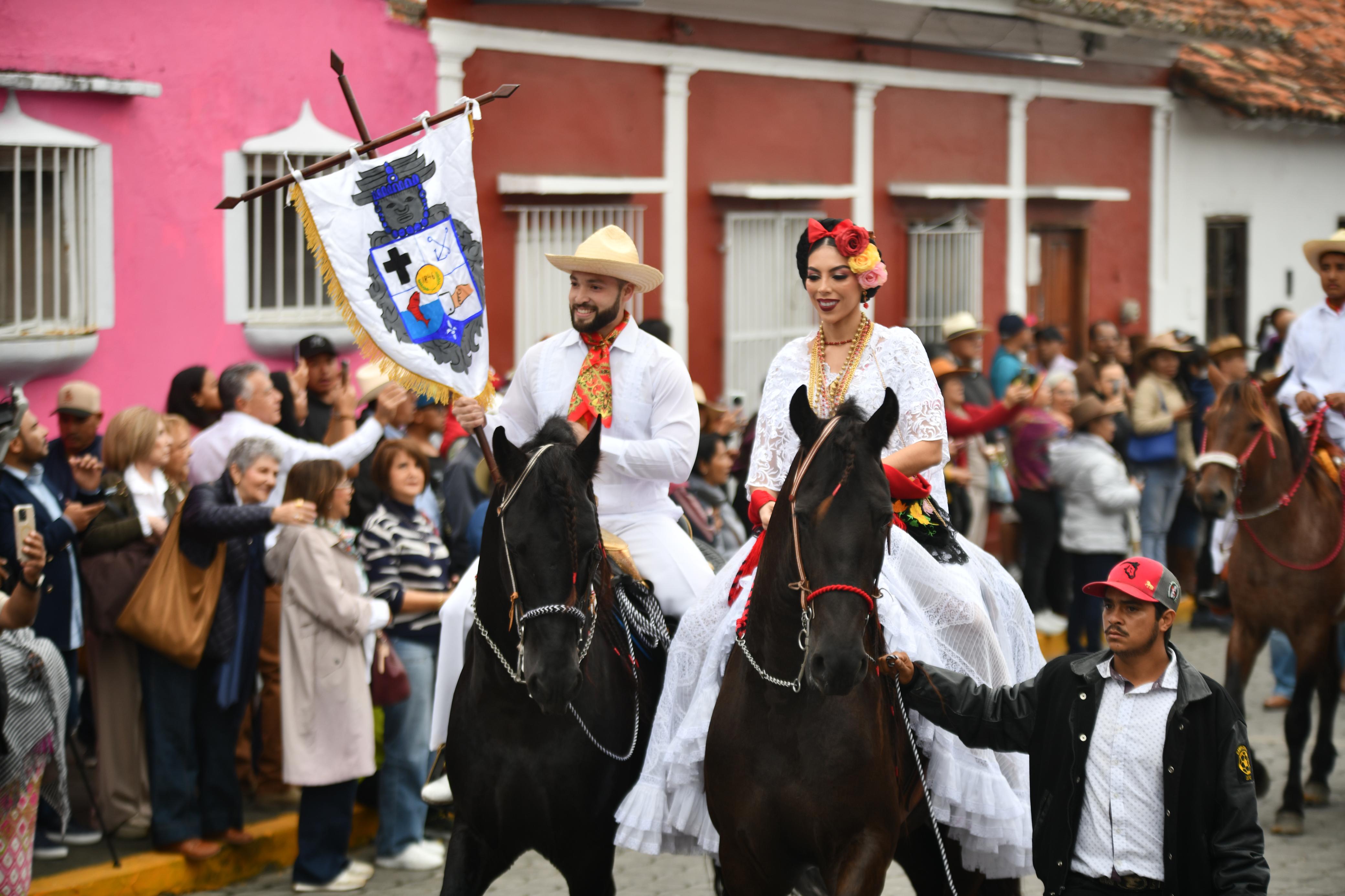 Fiestas de la Candelaria inician con Cabalgata de 400 jinetes en Tlacotalpan
