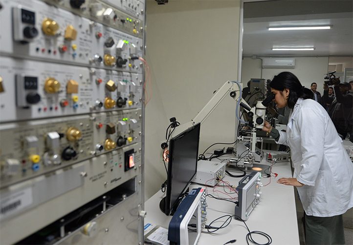 UV inauguró Laboratorio de Medicina Bioelectrónica