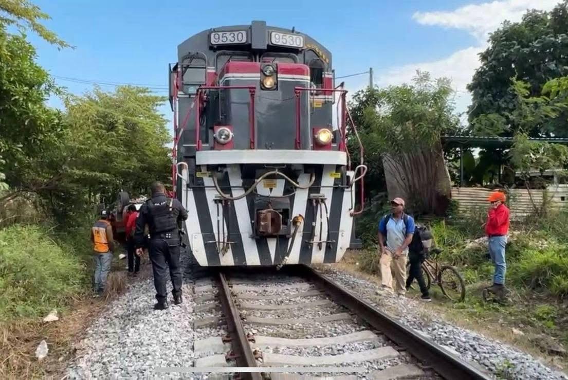 Accidente de tren en Cosoleacaque deja seis lesionados