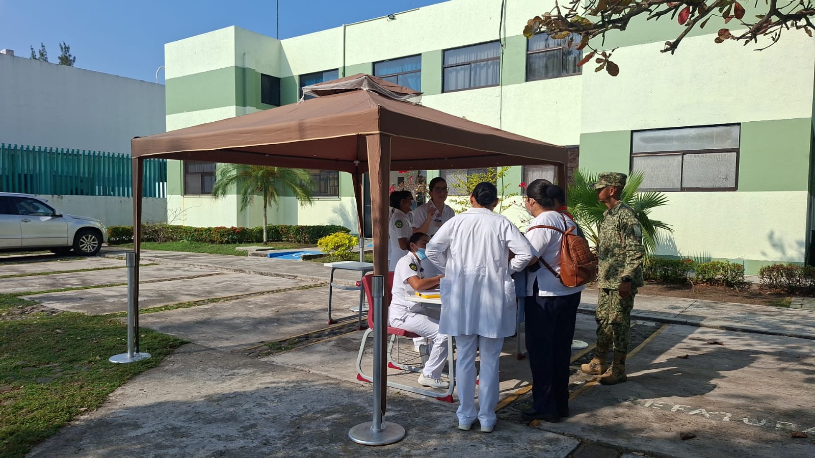 Se suma el Hospital Militar de La Boticaria a campaña de vacunación contra el sarampión
