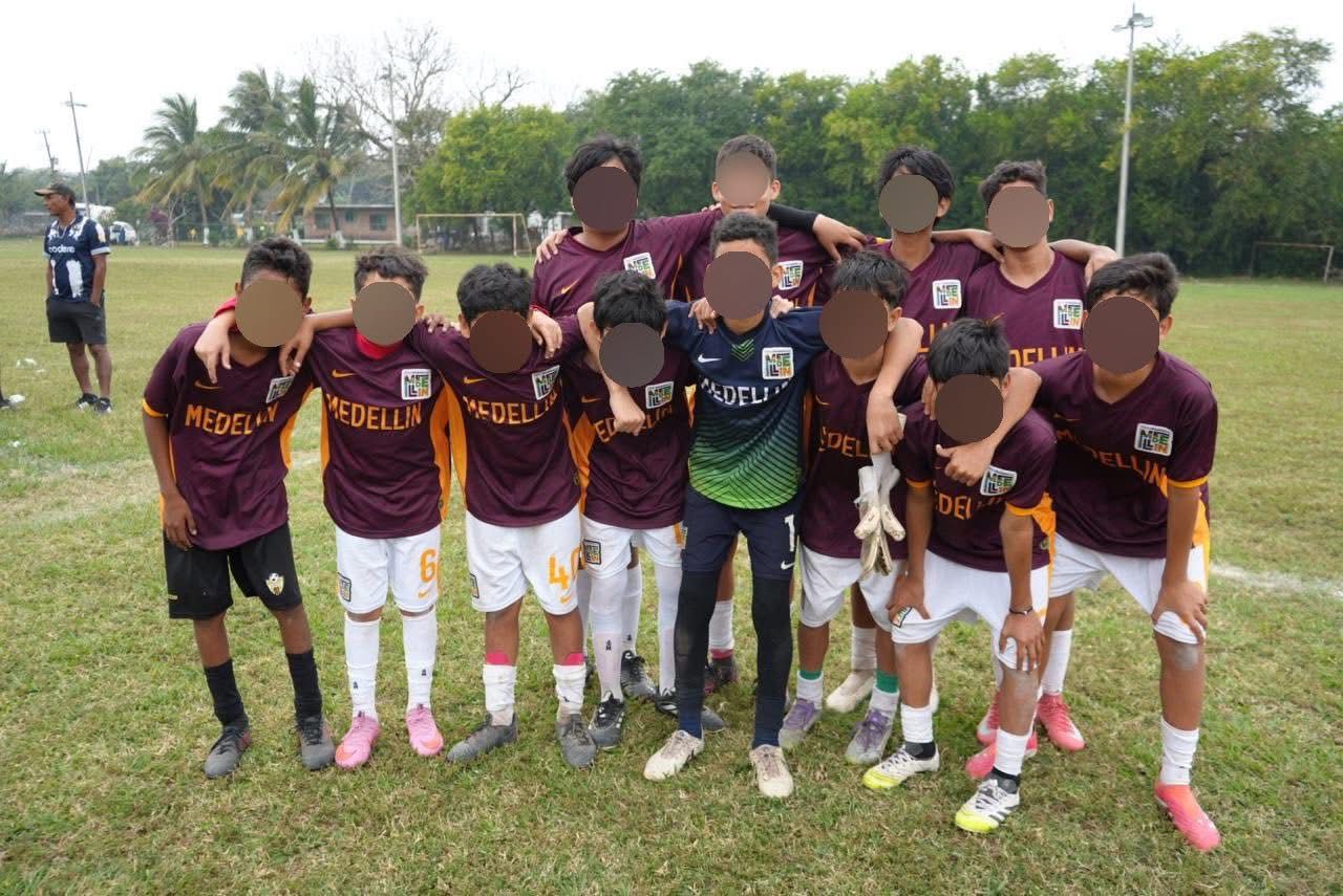 Asiste el alcalde Samuel Acosta al torneo Que el Balón Ruede por La Paz y refrenda su compromiso con el deporte