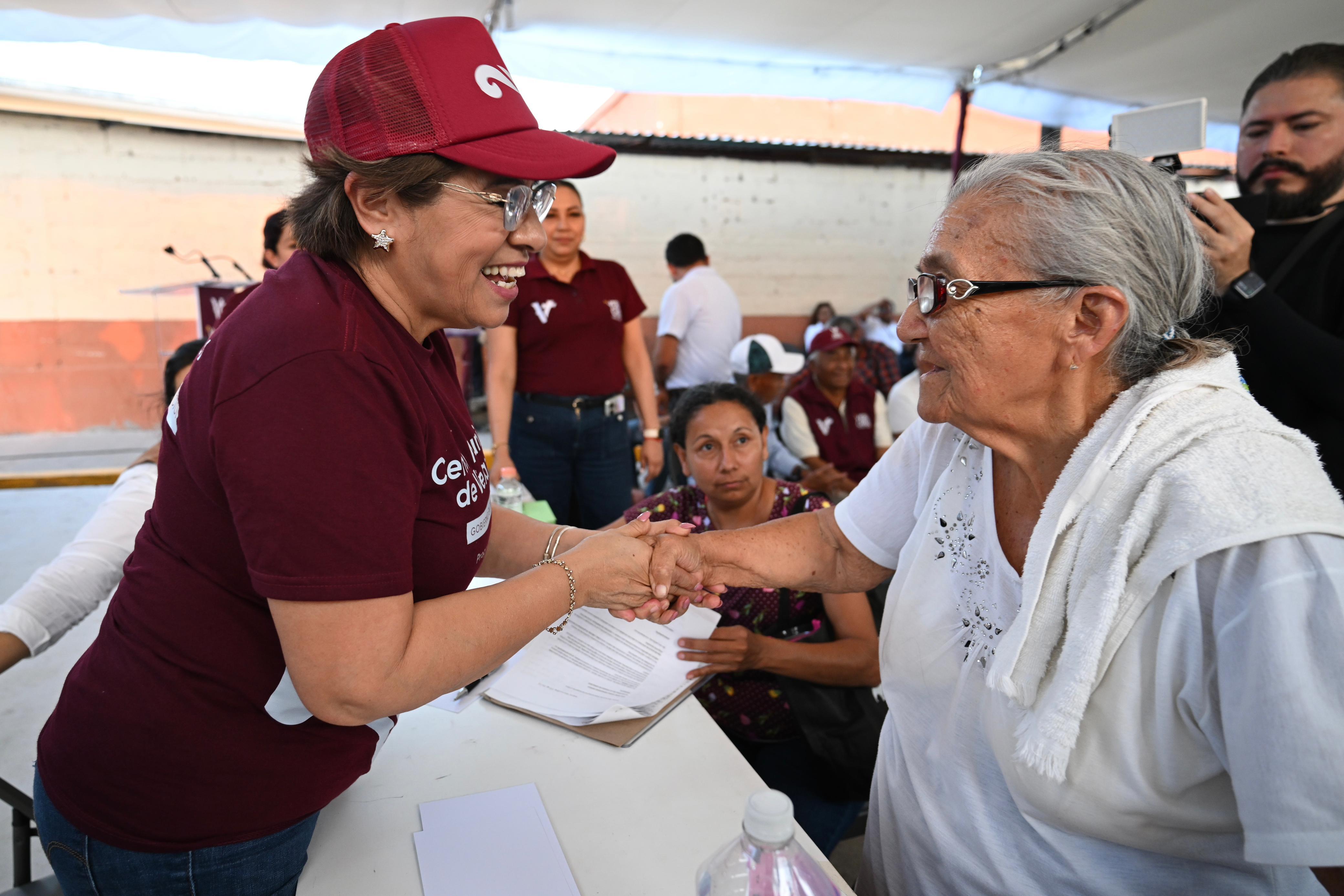 Celebran habitantes de Vargas avances en servicios y espacios públicos