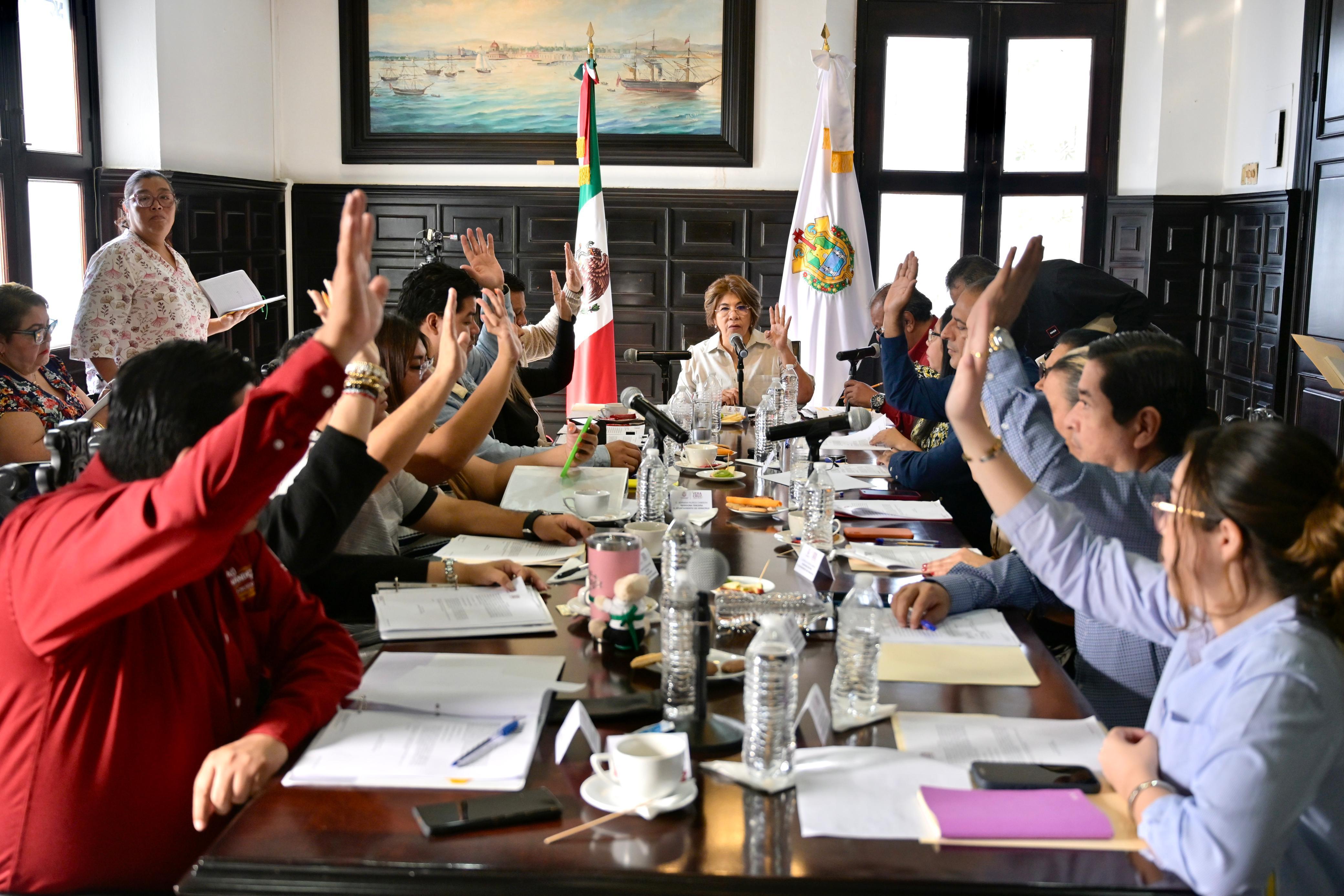 Aprueba Cabildo de Veracruz paridad de género en elección de la agencia municipal de Delfino Victoria