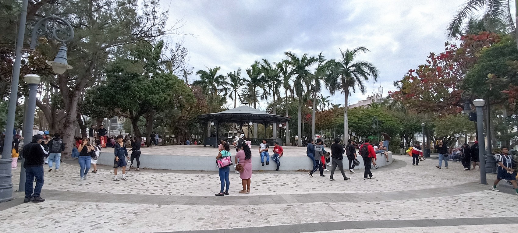 Fracasa el mega convivio Therian en la ciudad de Veracruz