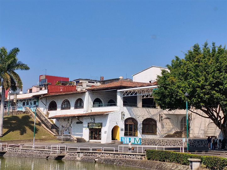 Casa del Lago, recinto cultural emblemático de la UV
