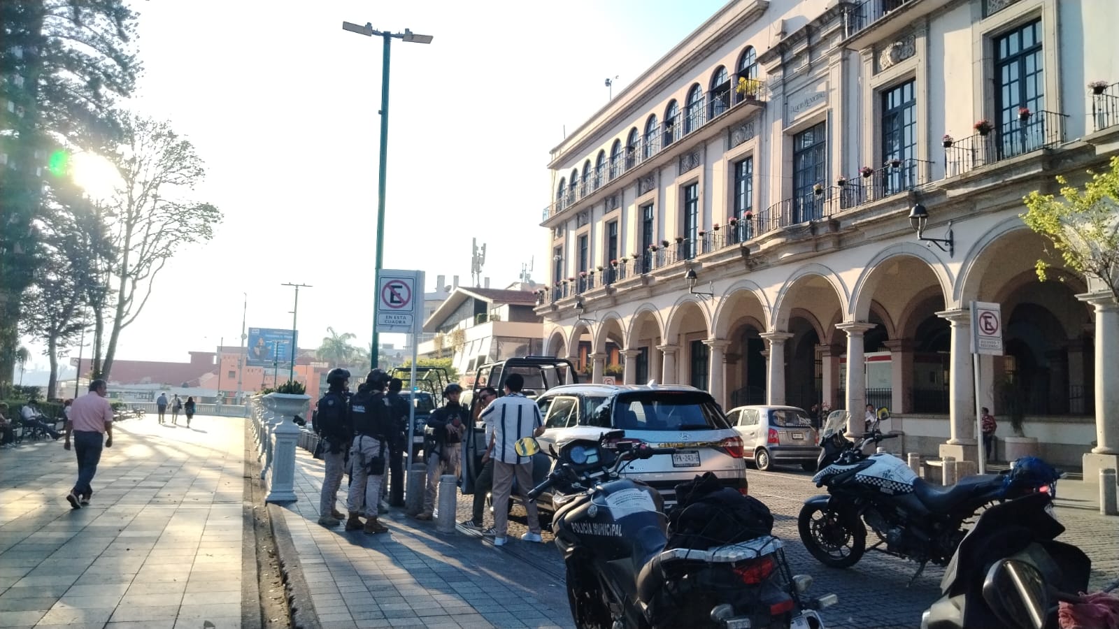 Cierran el centro de Xalapa por supuesto reporte de robo
