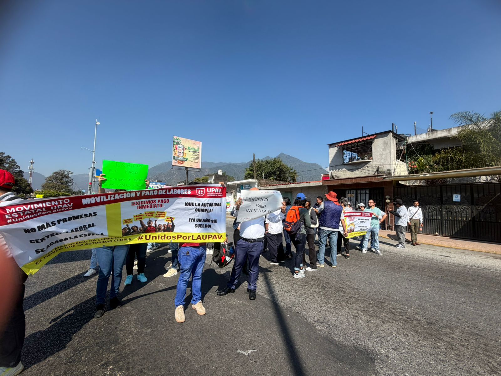 Iglesia católica exhorta a gobierno a saldar adeudo con UPAV