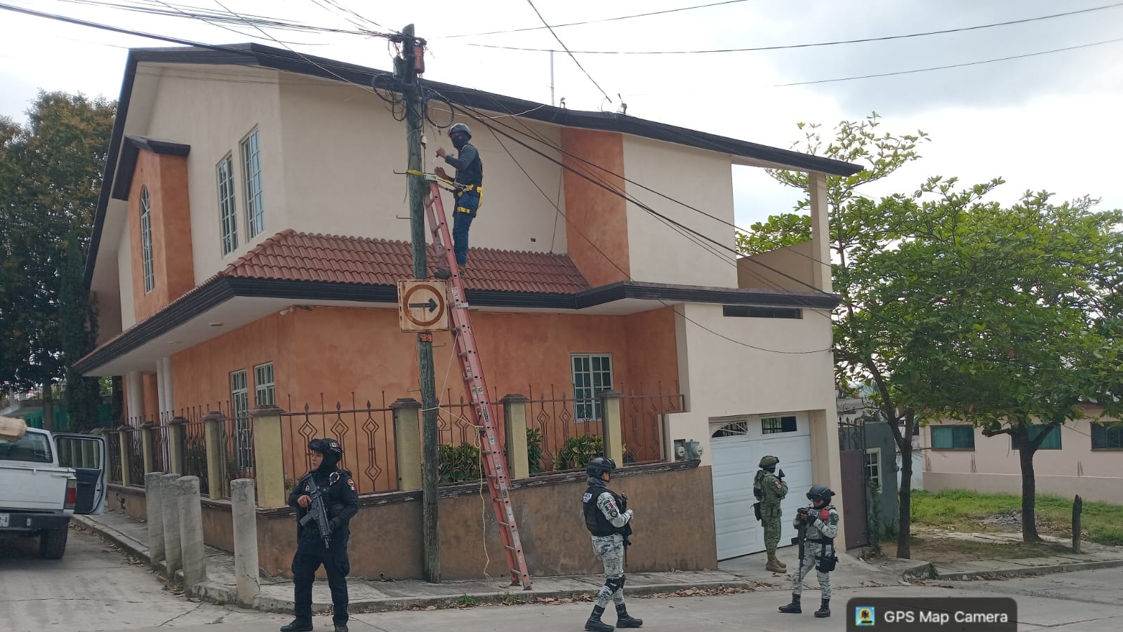 Marina retira siete cámaras parásitas de videovigilancia en Tempoal