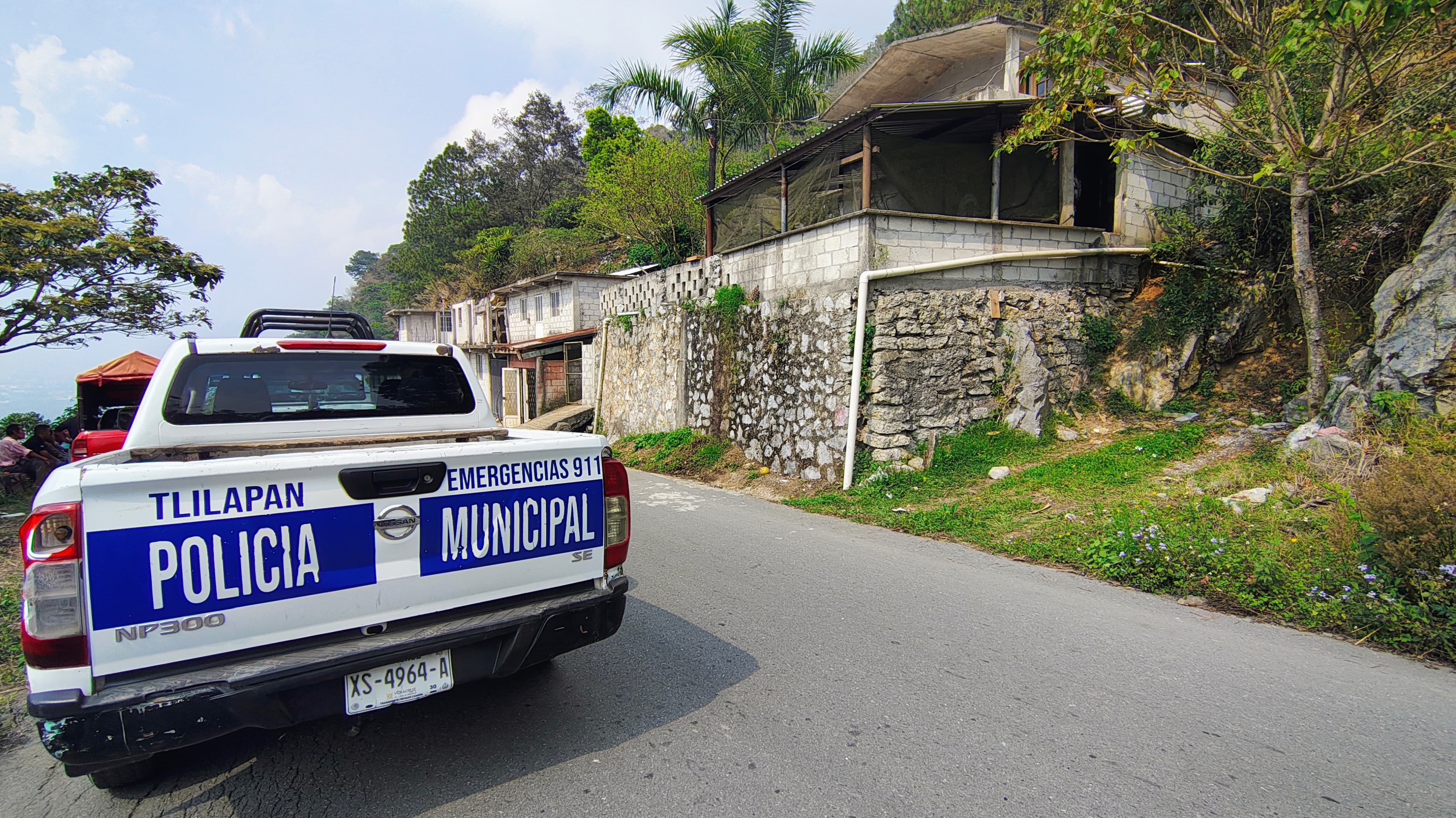 Docente es asesinado a balazos dentro de vivienda en Tlilapan