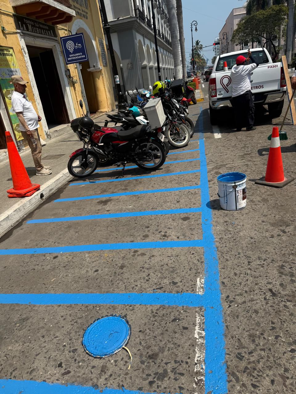Habilita Ayuntamiento de Veracruz espacios para motos en el Centro Histórico