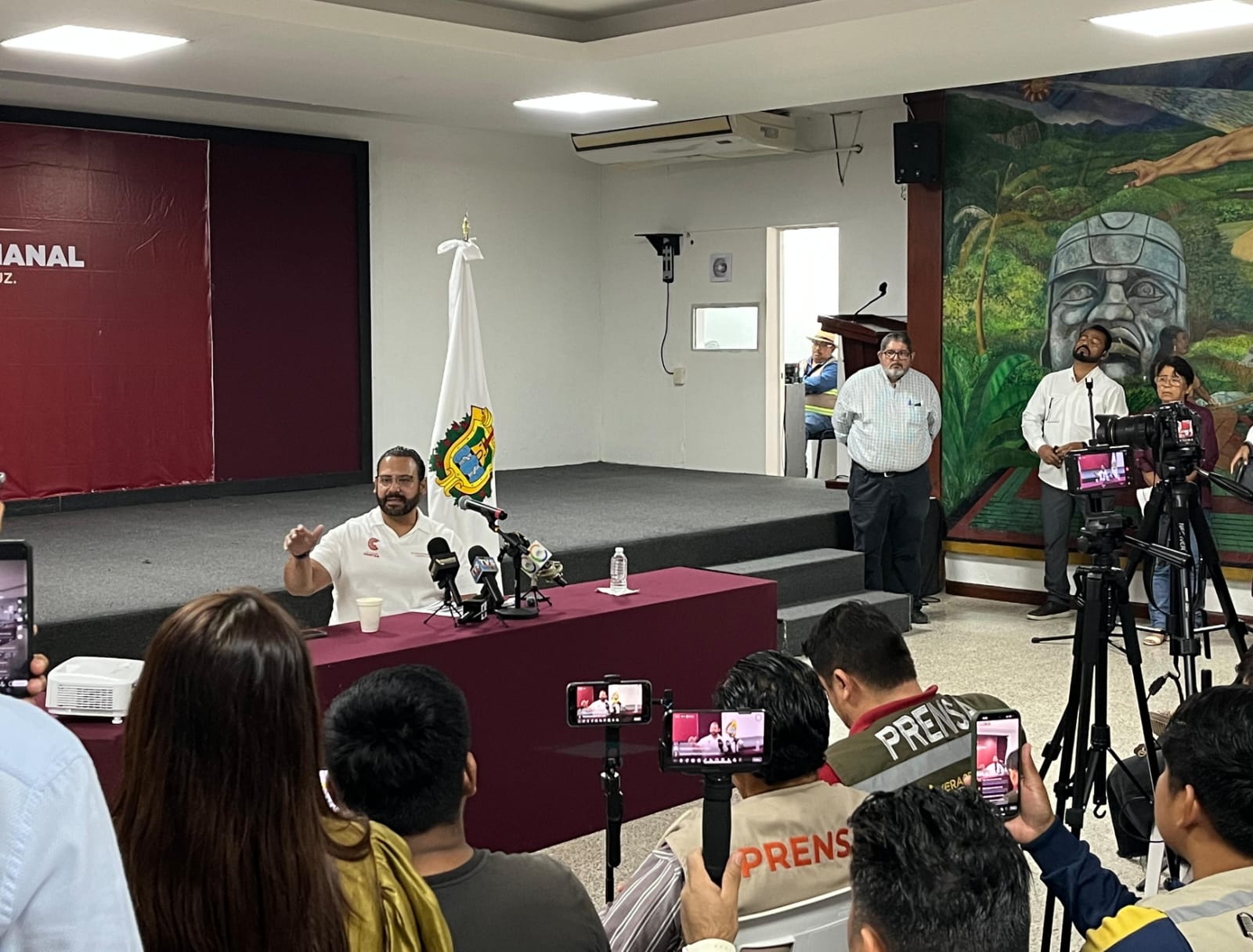 Restablecerán al 100% el servicio de agua en colonias del poniente de Coatzacoalcos