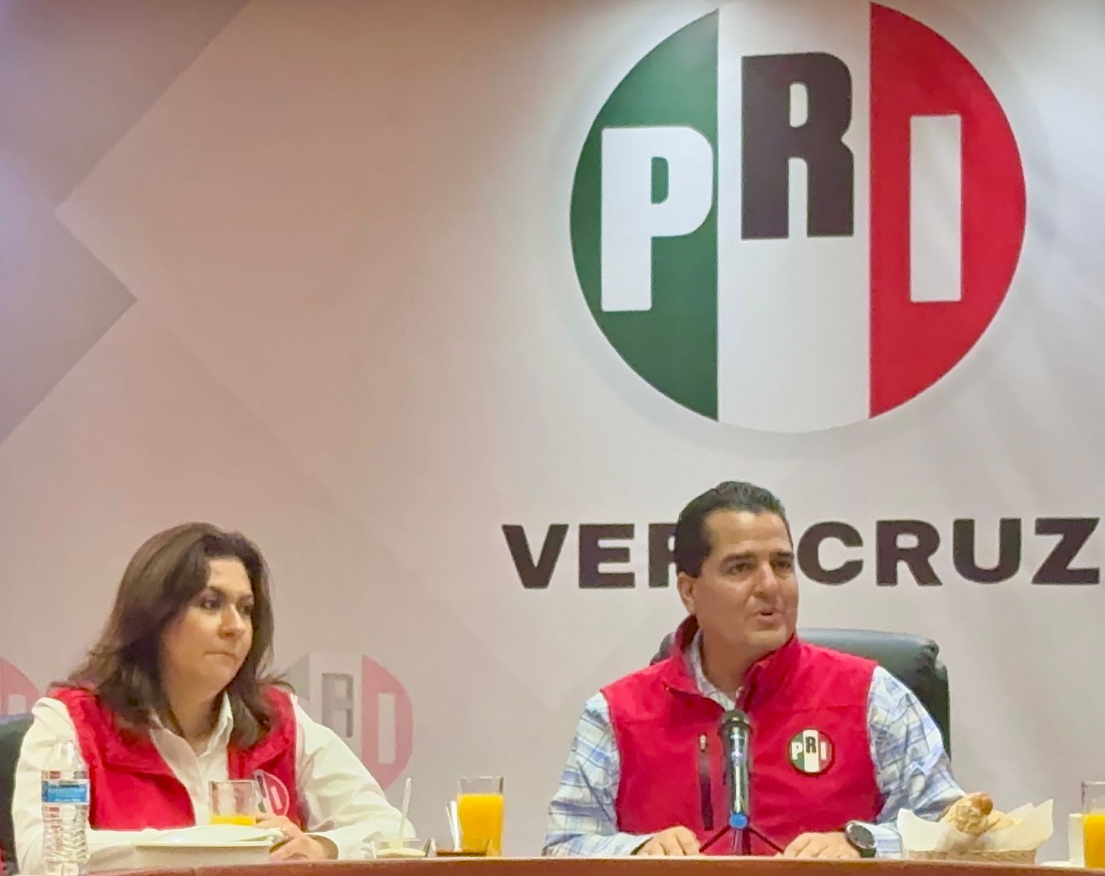 PRI Veracruz propone alianza con PAN y MC contra Morena