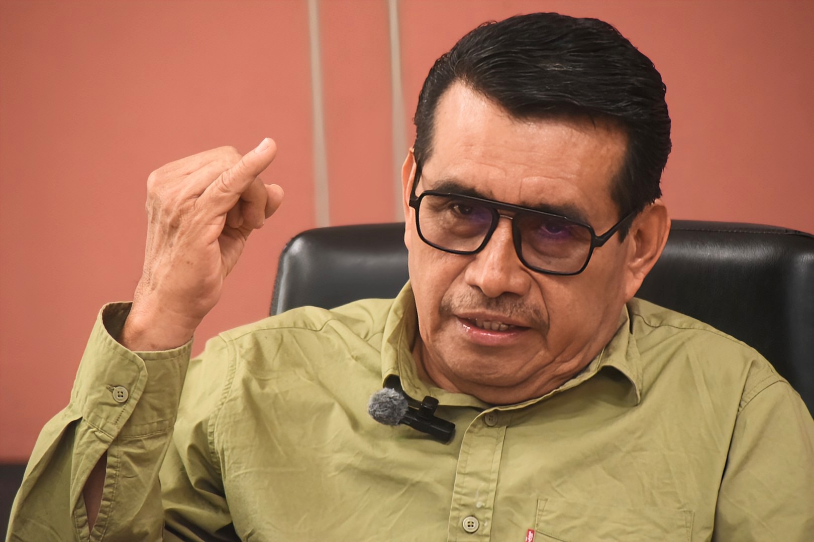 Esteban Bautista acusa uso político de derrame en Congreso de Veracruz