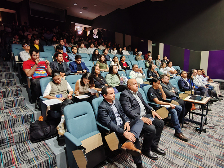Arquitectura UV reúne a especialistas en el CIEPAU