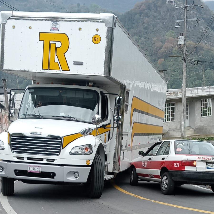 Choque en Tequila cierra parcialmente carretera Orizaba-Tehuacán
