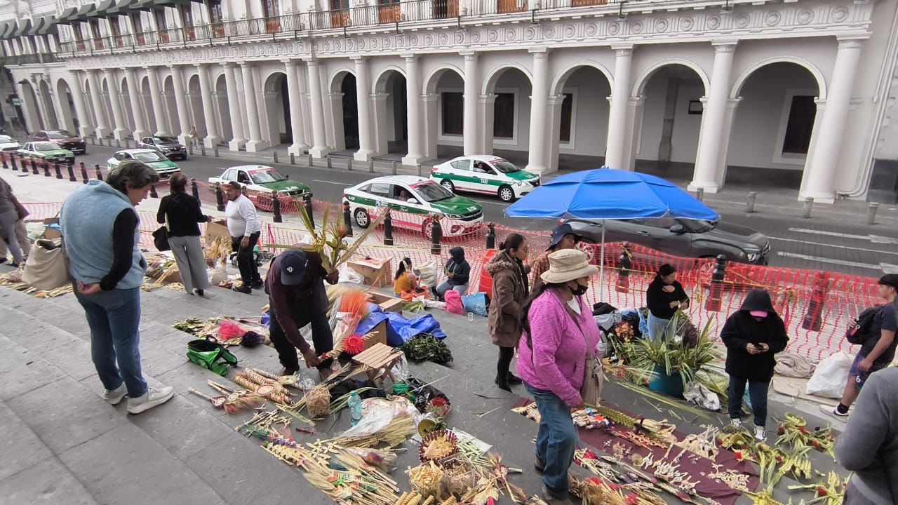 Palmas en Xalapa suben de precio y caen ventas en Domingo de Ramos