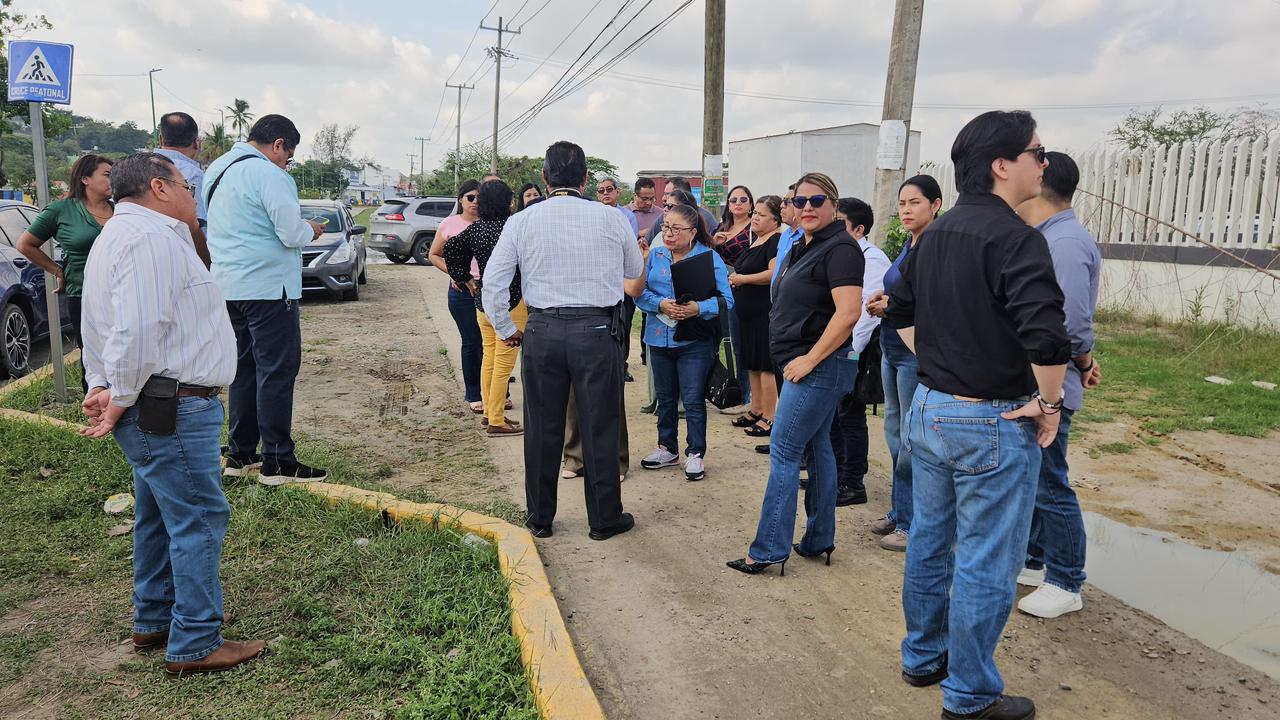 Poza Rica: abogados protestan por insalubridad en Ciudad Judicial