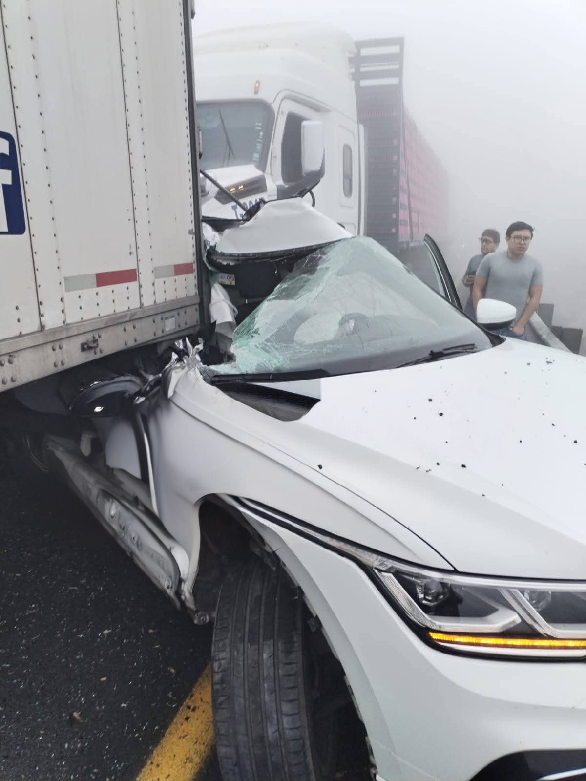 Carambolas en autopista Esperanza paralizan México-Veracruz