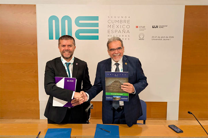 UV firma cinco convenios con universidades de España