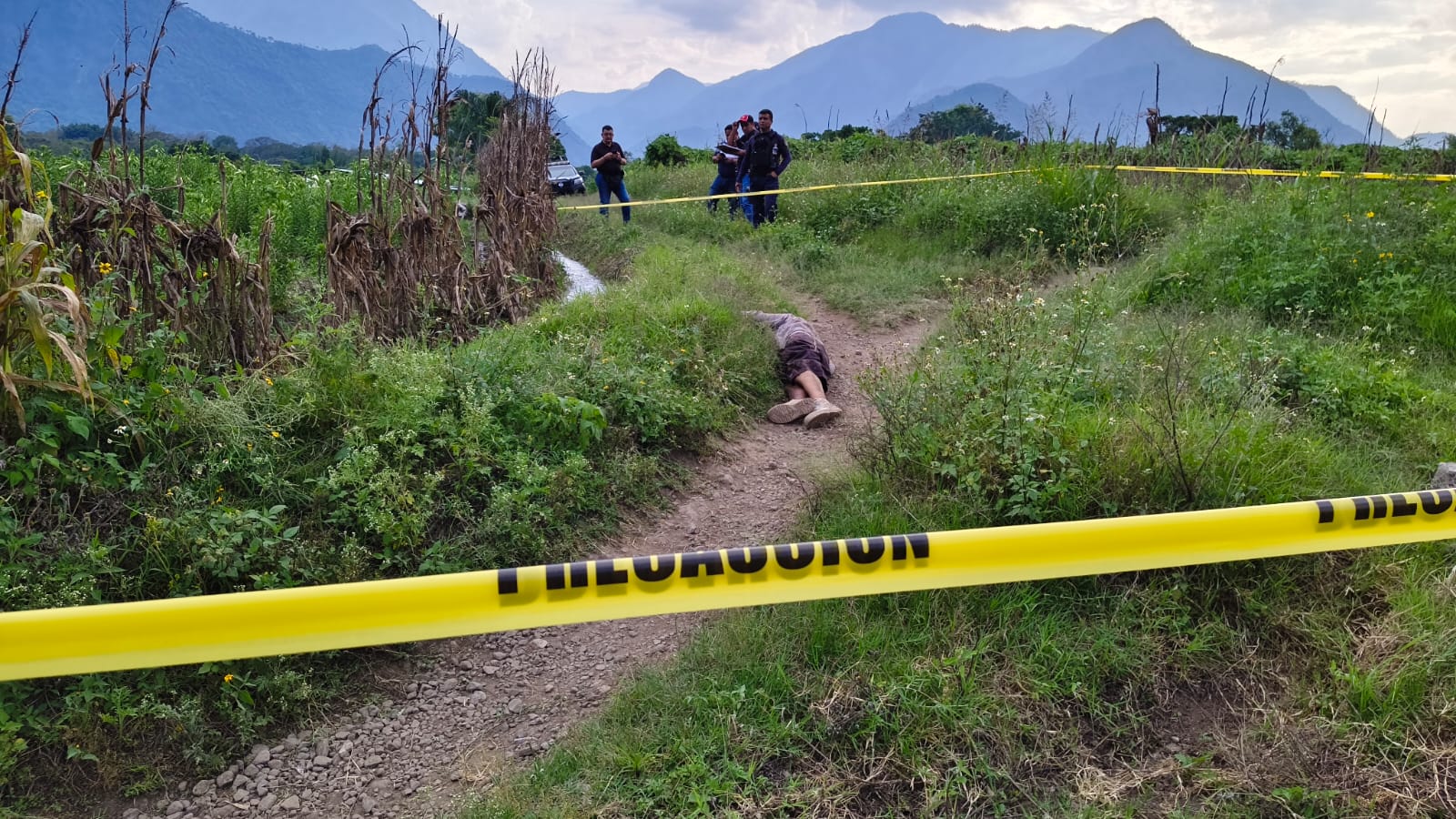 Hallan sin vida a joven en vereda de Rafael Delgado