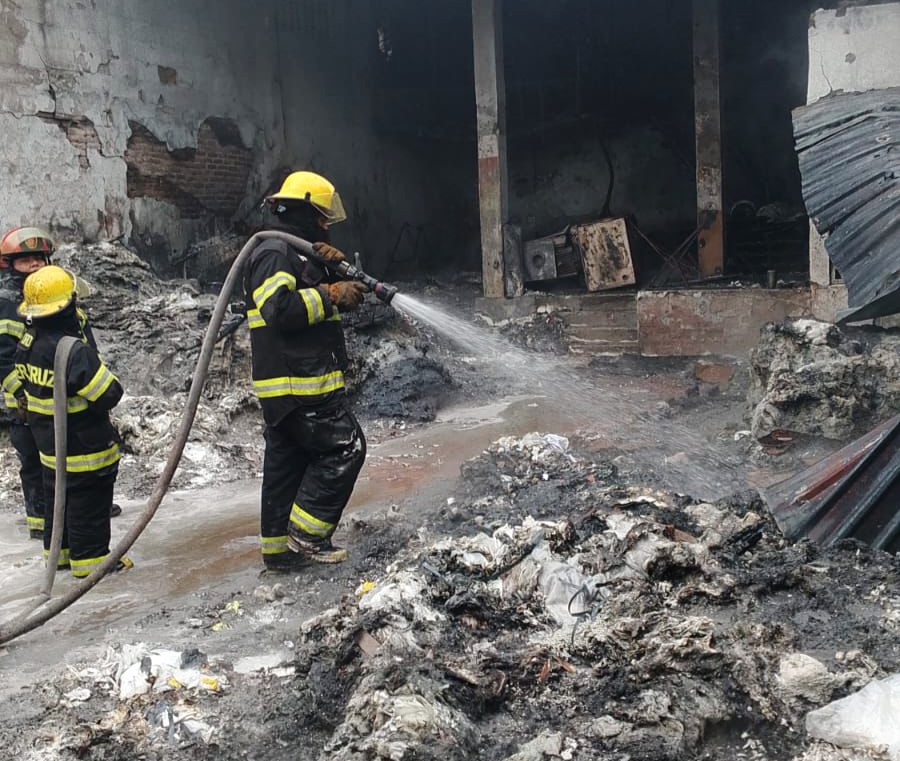 Se registran más de 600 incendios de pastizales y por quema de basura en Veracruz puerto este 2026