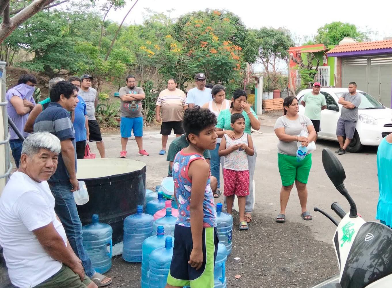Desabasto de agua en Colinas de Santa Fe se resuelve esta semana: alcaldesa