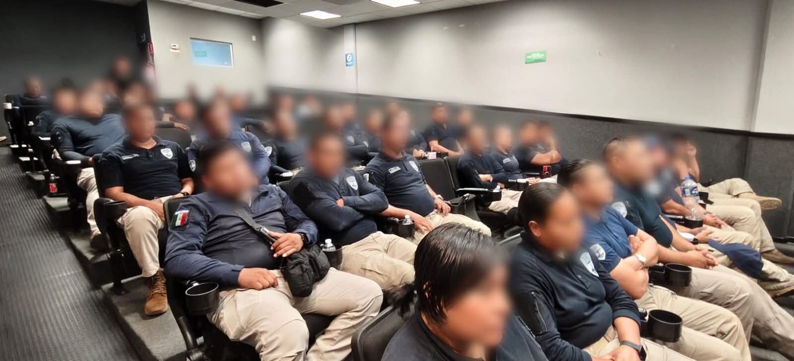 Capacitan a elementos de la policía de Boca del Río en la prevención de la extorsión y el engaño telefónico