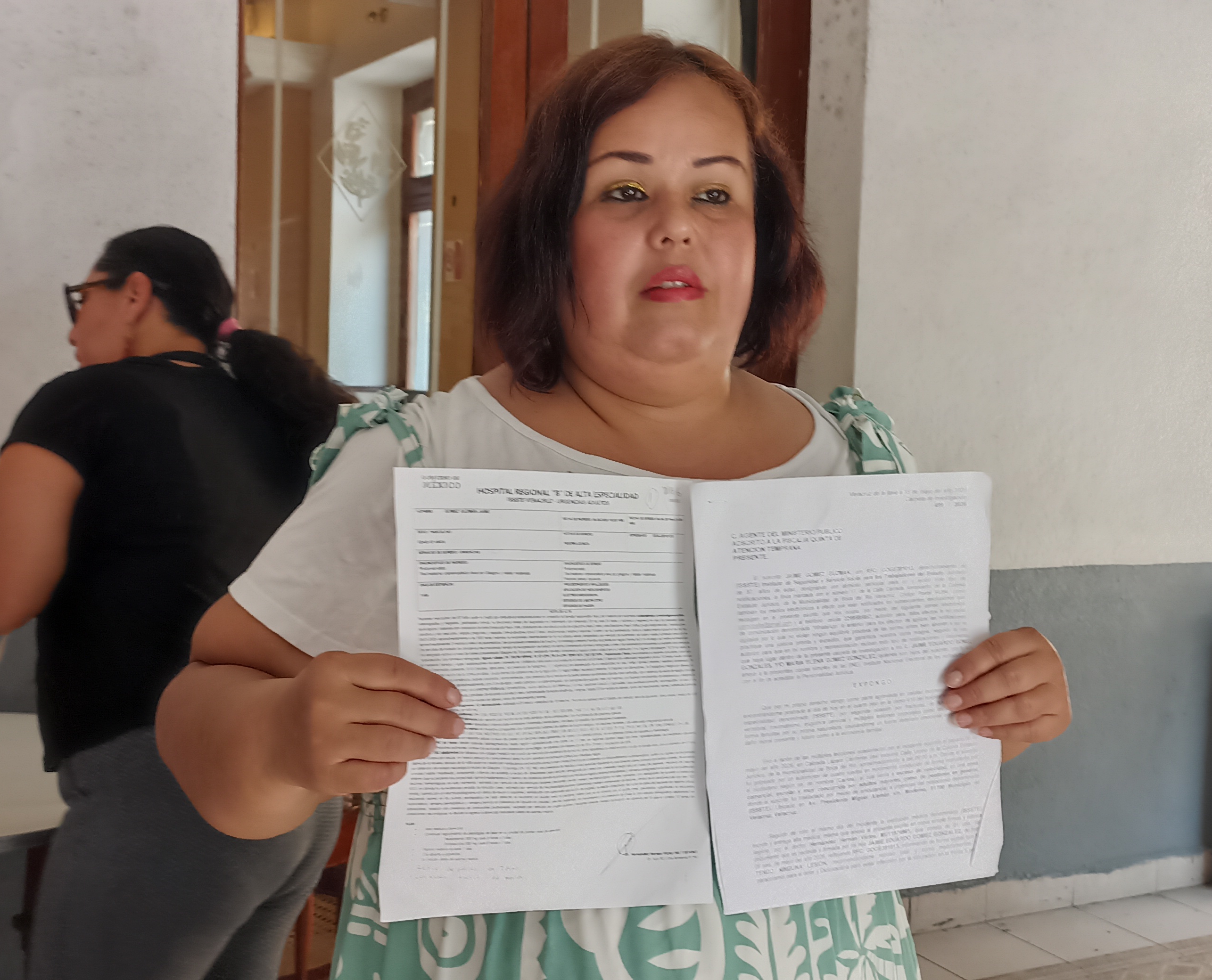 Denuncian supuesta negligencia en el ISSSTE de Veracruz y dilación en la Fiscalía Regional