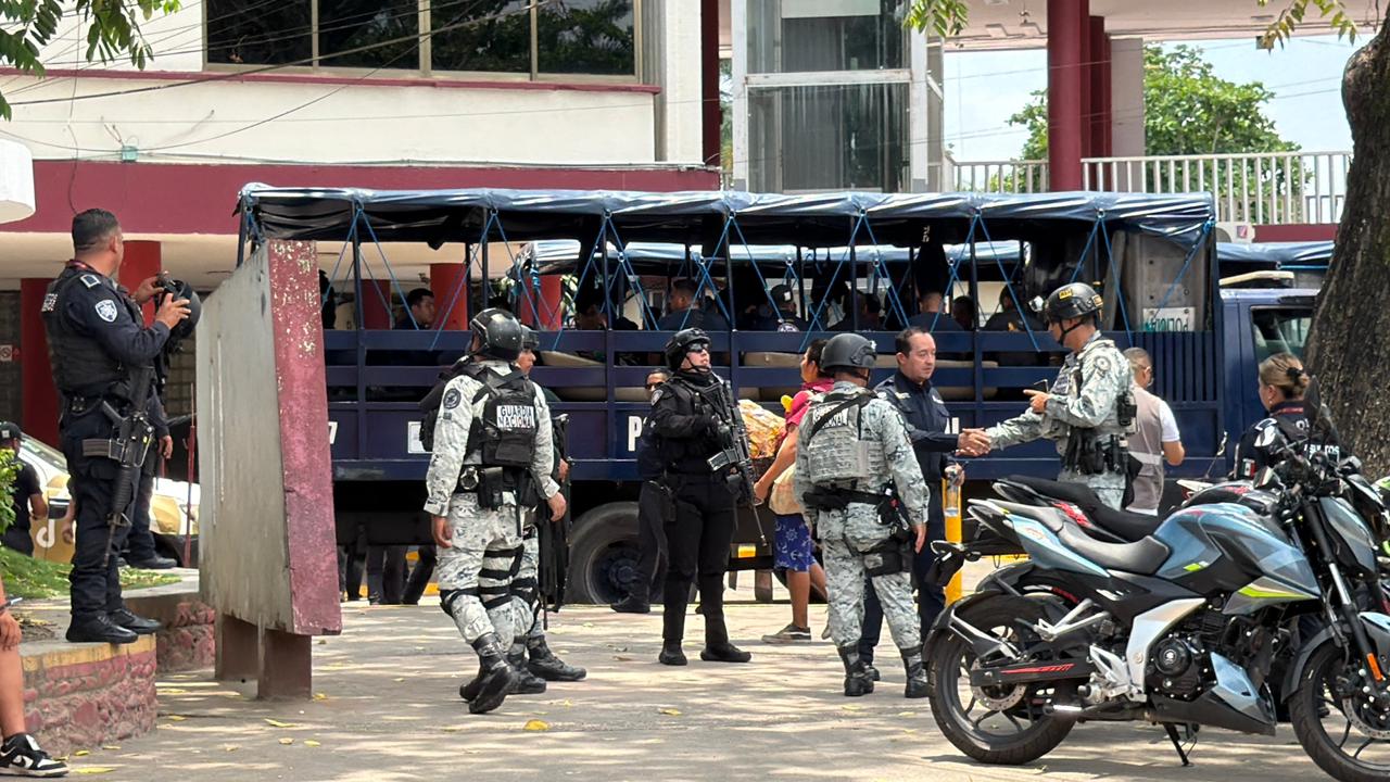 Llevan a cabo requisa en el penal de Poza Rica