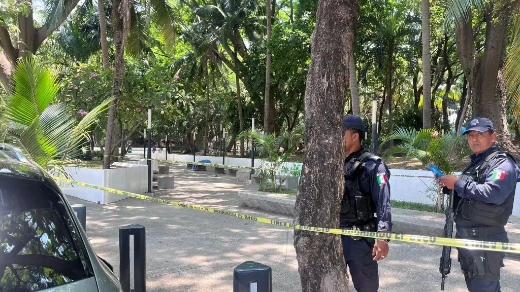 Muere hombre en banca del Parque Ecológico de Veracruz