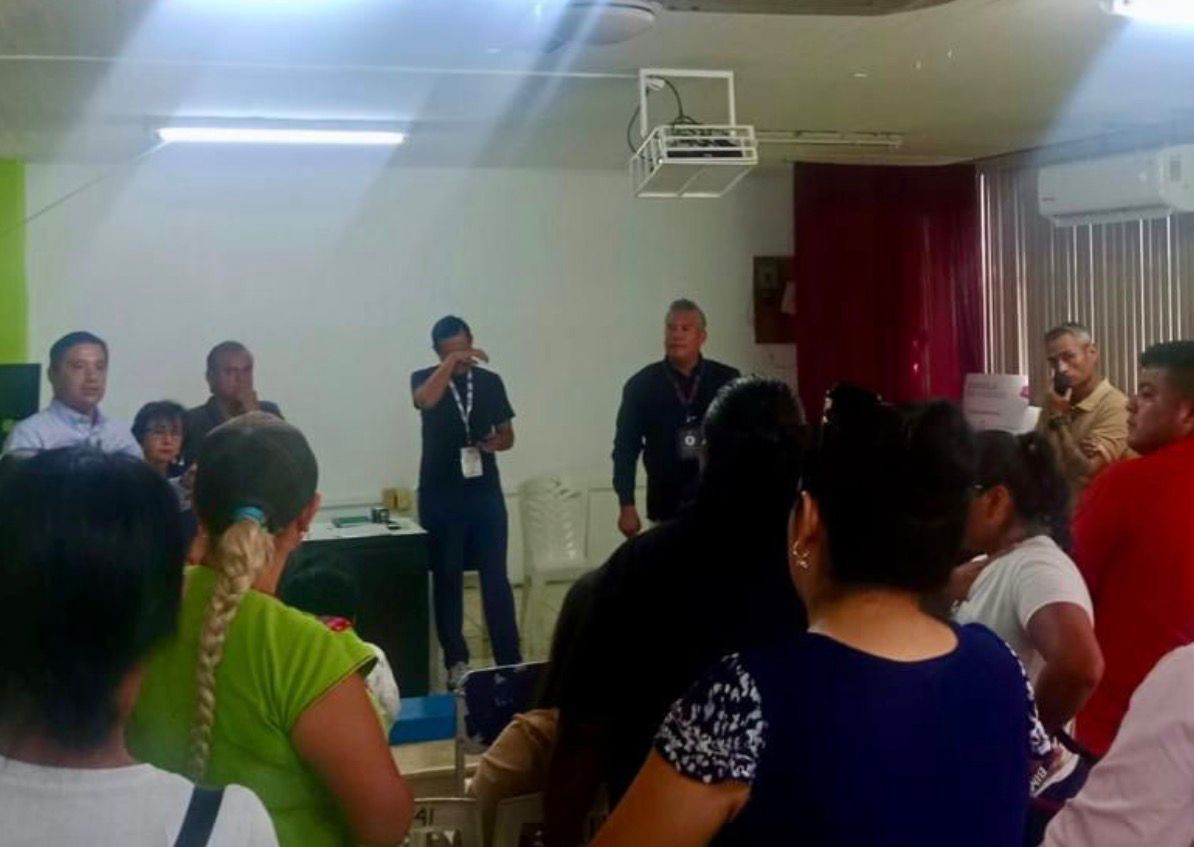 Afecta a 40 alumnas presunta violencia digital en la Escuela Secundaria Técnica número 1 de Veracruz