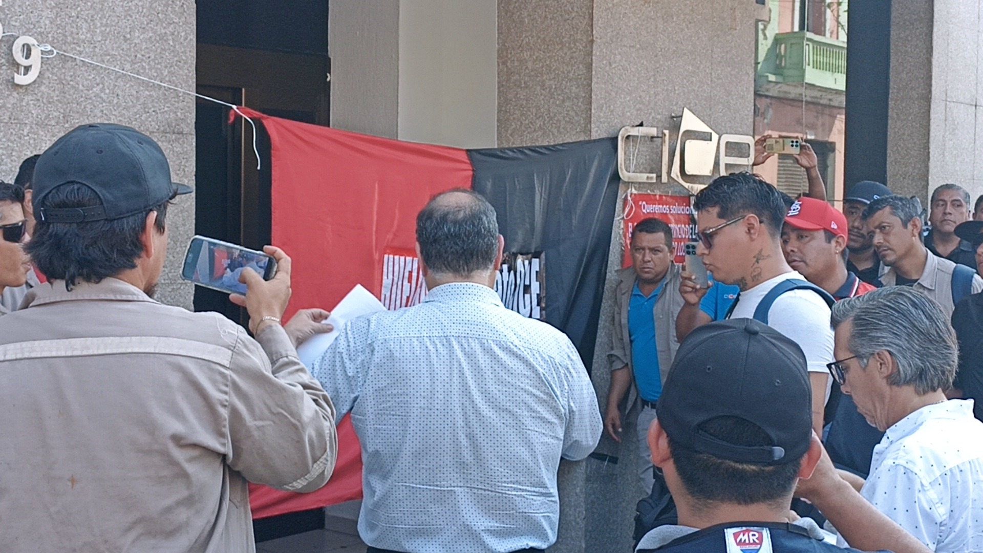 CICE recupera sus instalaciones tras declaratoria ilegal de la huelga de los trabajadores portuarios