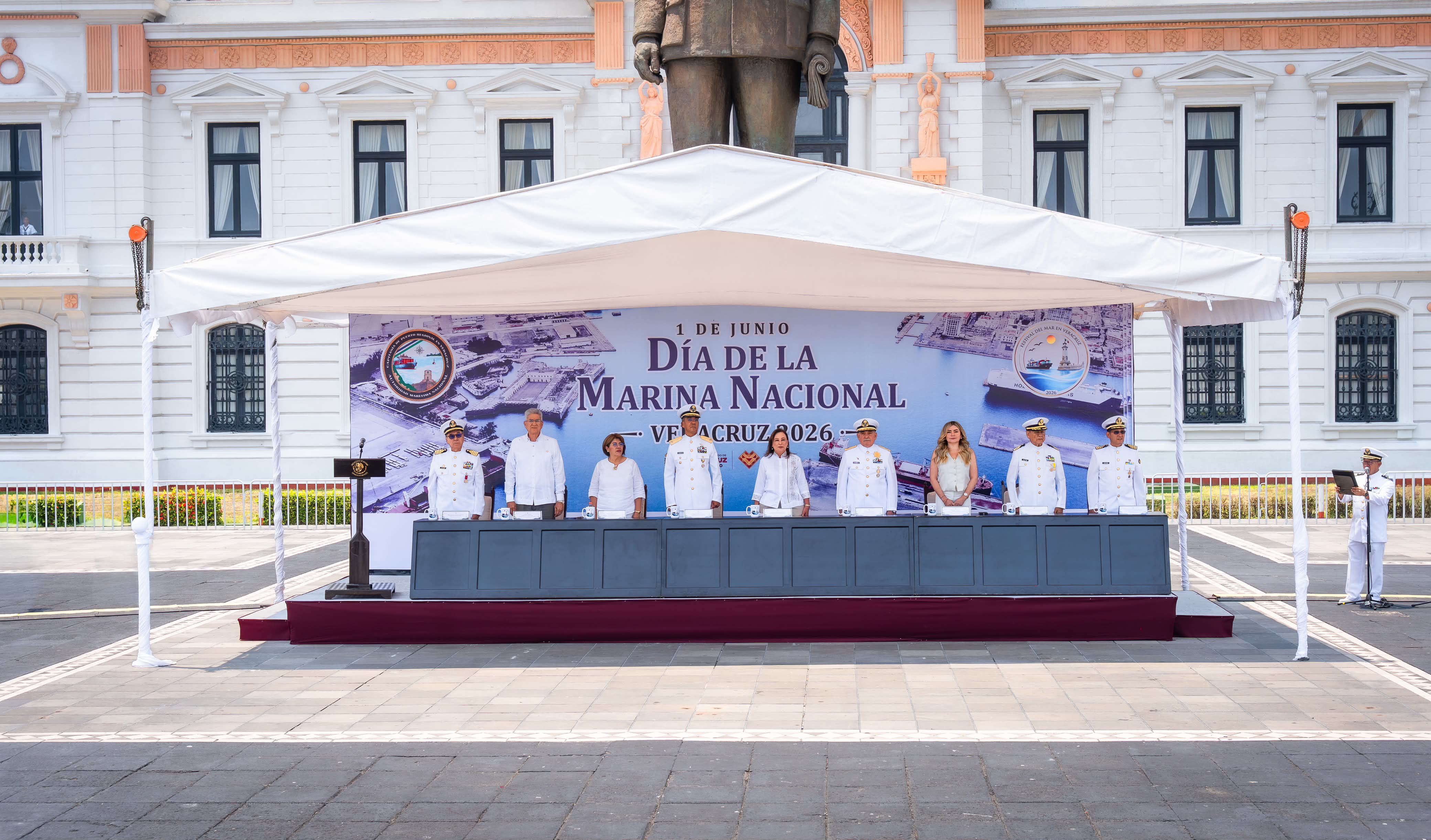 Participa la alcaldesa Maryjose Gamboa en ceremonia por el Día de la Marina Nacional