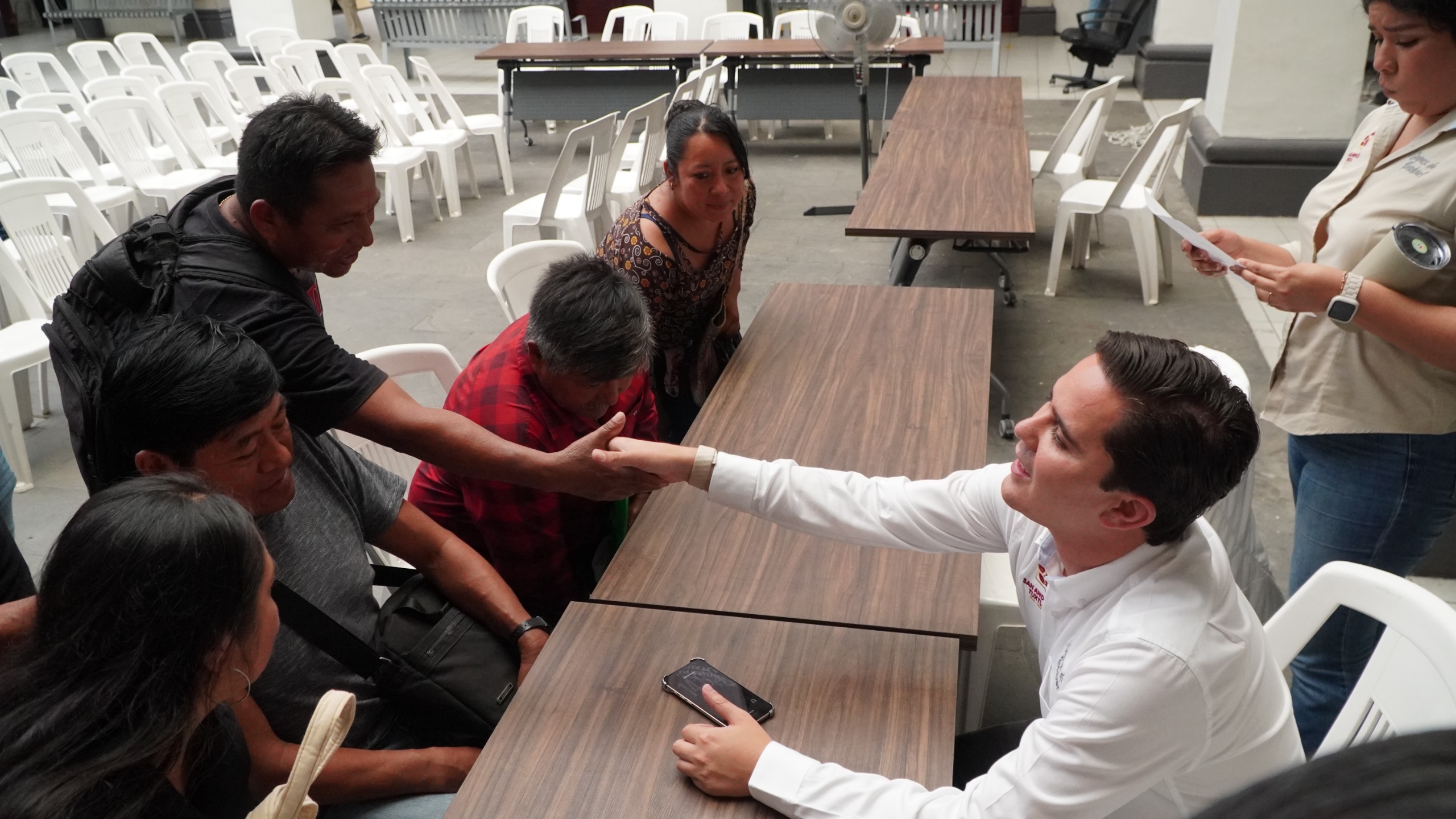 Atención Ciudadana en San Andrés Tuxtla acerca servicios a colonias