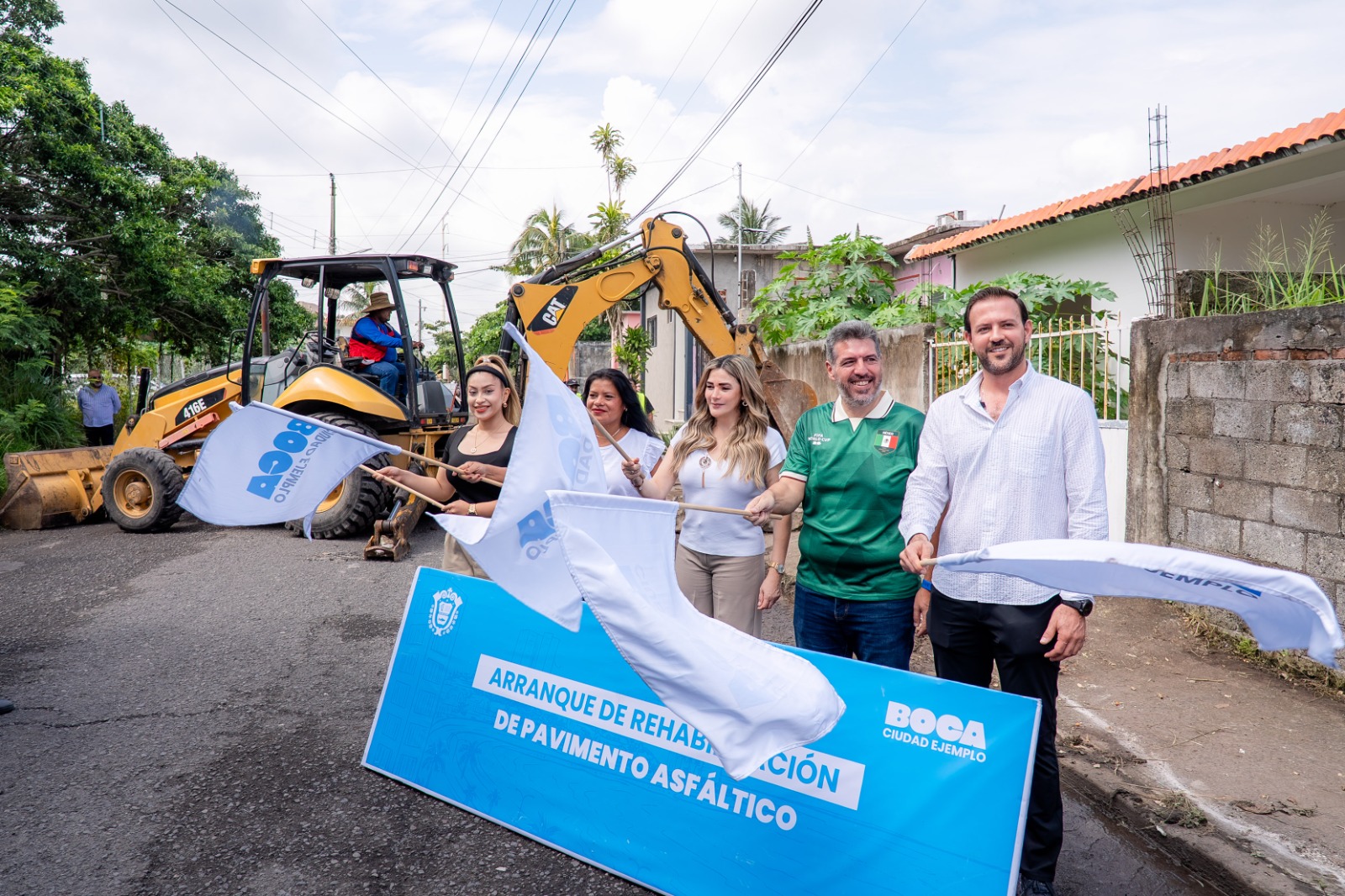 Inician rehabilitación de calle Agua Dulce en Boca del Río