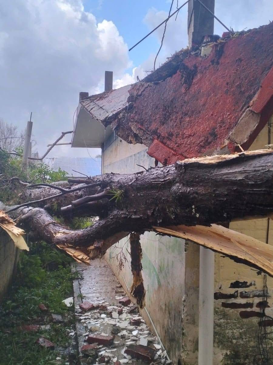 Lluvias dejan fuera del aire a Radio Teocelo en Veracruz