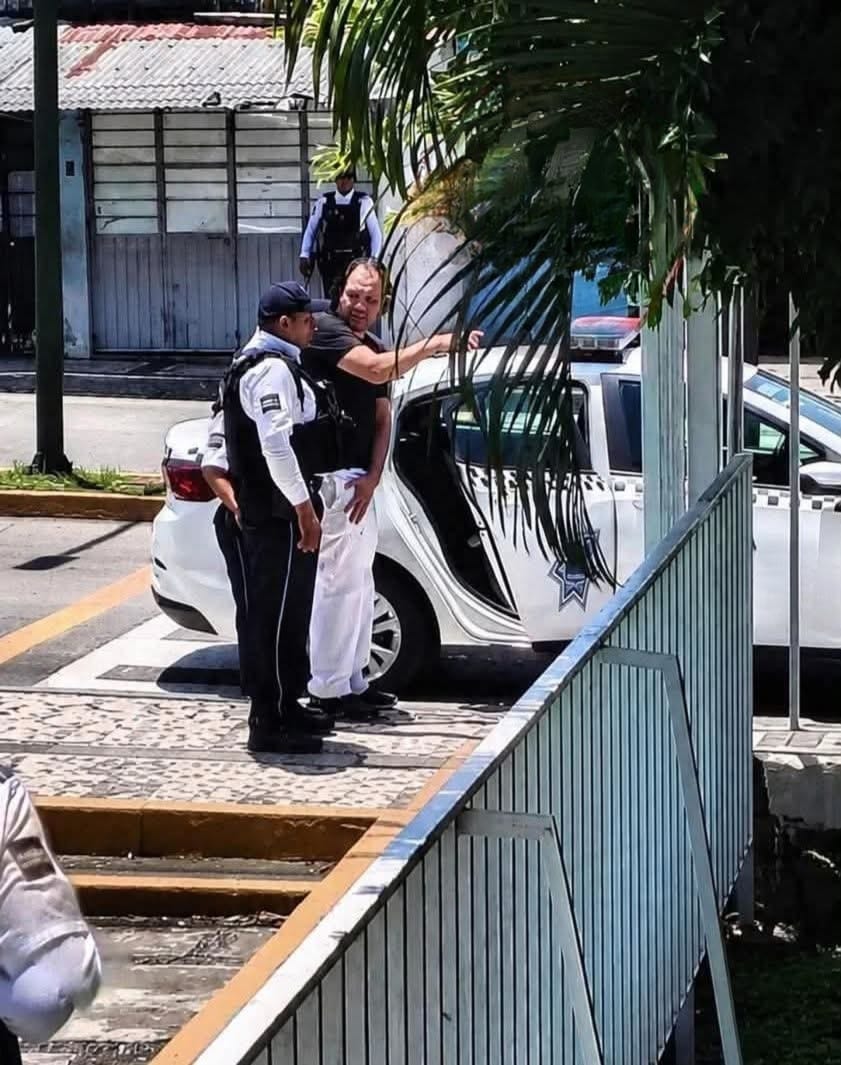 Detienen a hombre tras disturbios en clínica IMSS de Orizaba