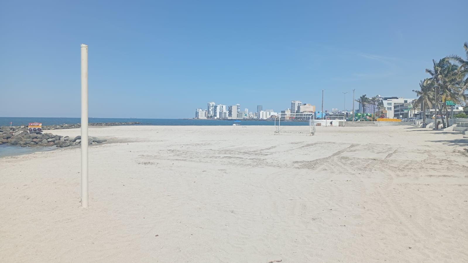 Retiran gimnasio de Playa Martí para proteger la seguridad de la población