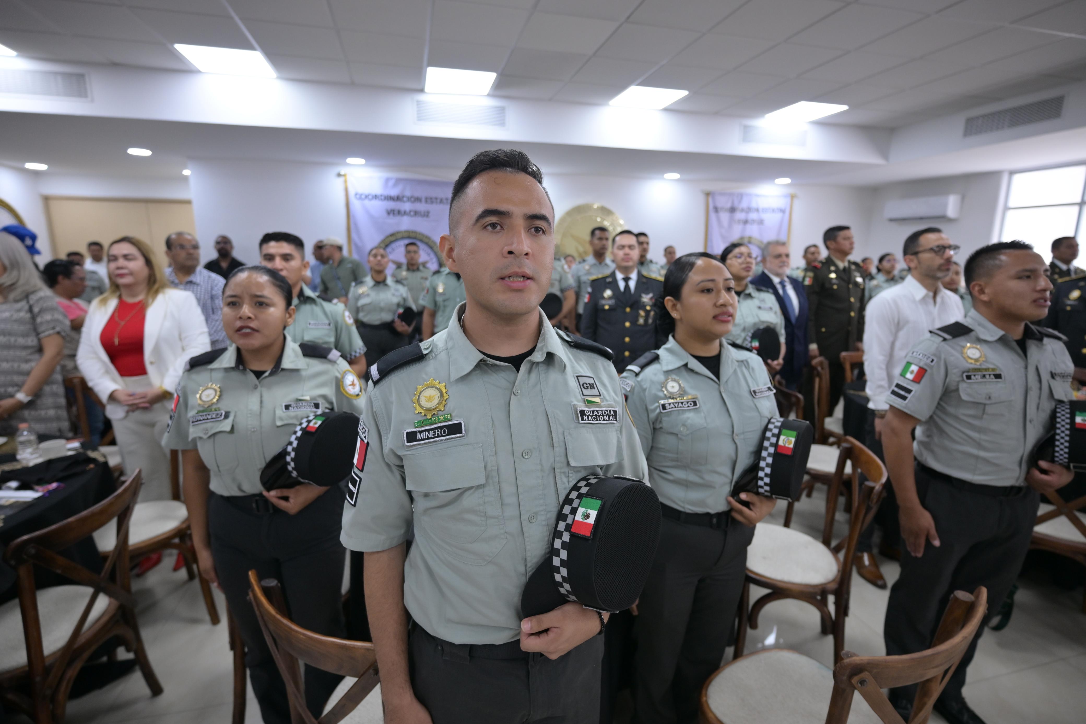 Guardia Nacional despliega 300 elementos en Veracruz por el operativo vacacional de verano