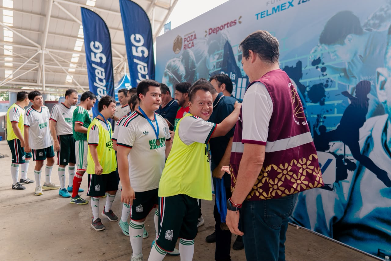 Fundación Telmex Telcel y Gobierno de Poza Rica impulsan el deporte con torneo de Street Soccer