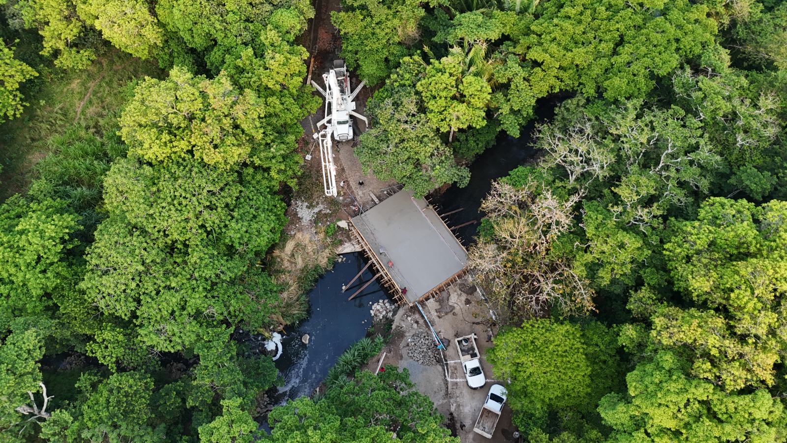 Rehabilitan puente en San Andrés Tuxtla; beneficia a 5 mil