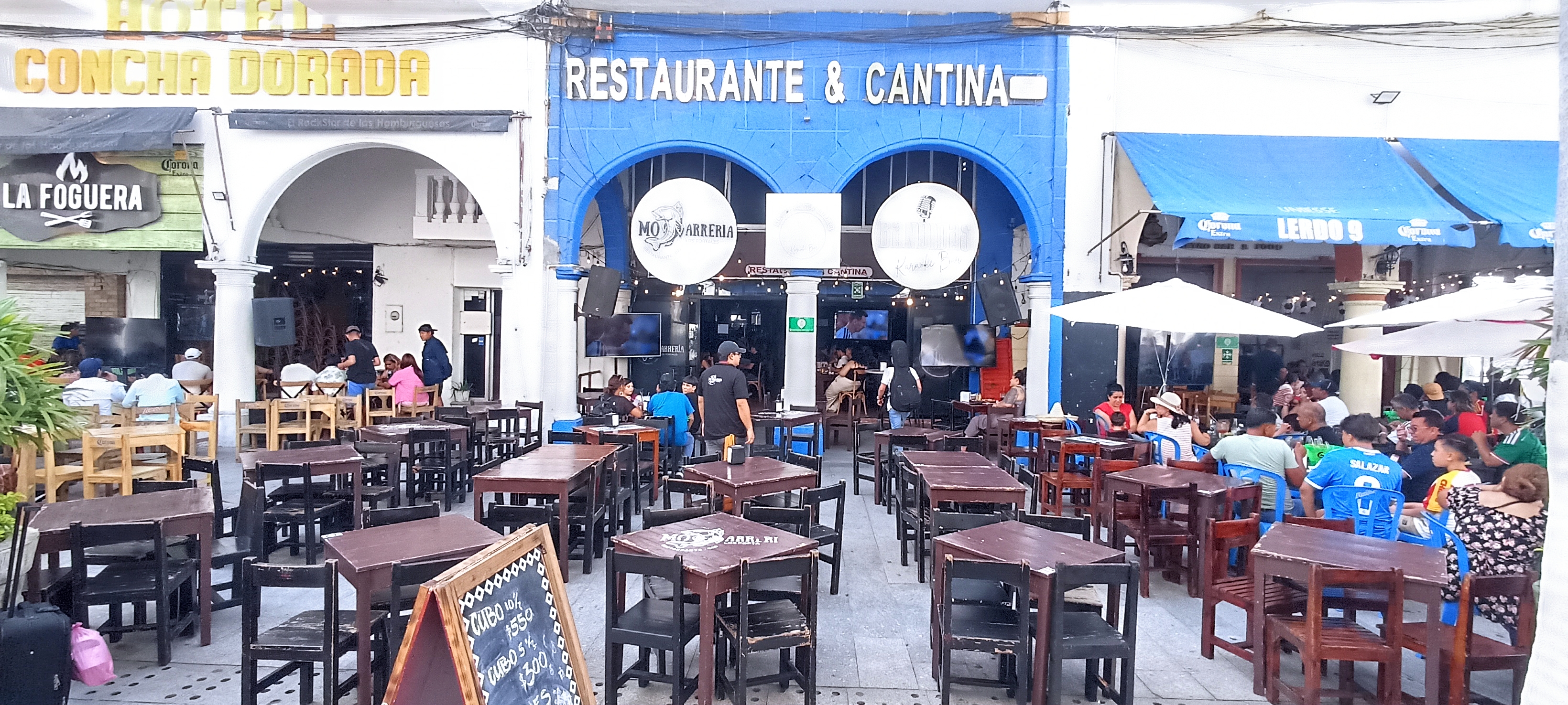 Regular asistencia se registra en Los Portales de Lerdo en la final del mundial
