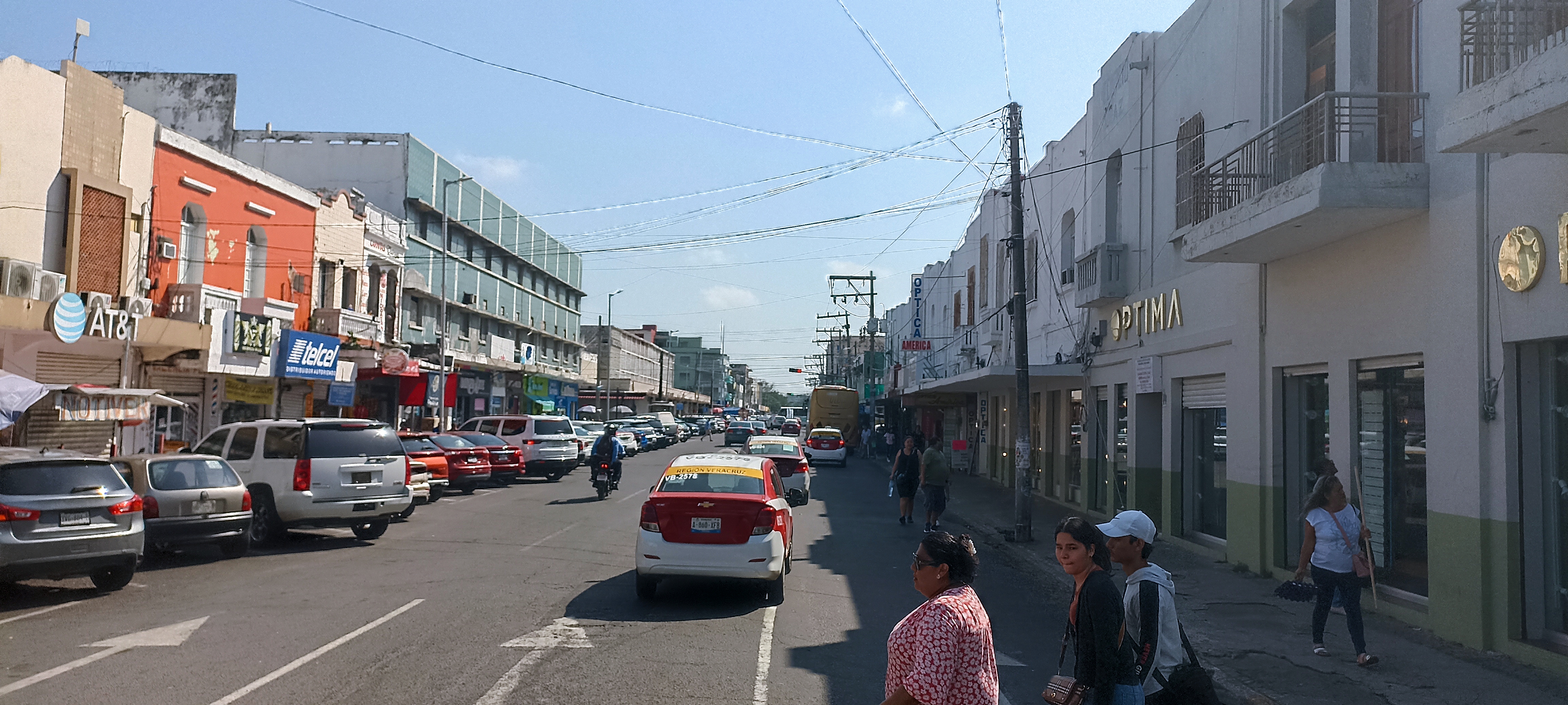 Prevé Canaco Veracruz aumento del 20% en derrama económica durante las vacaciones de verano