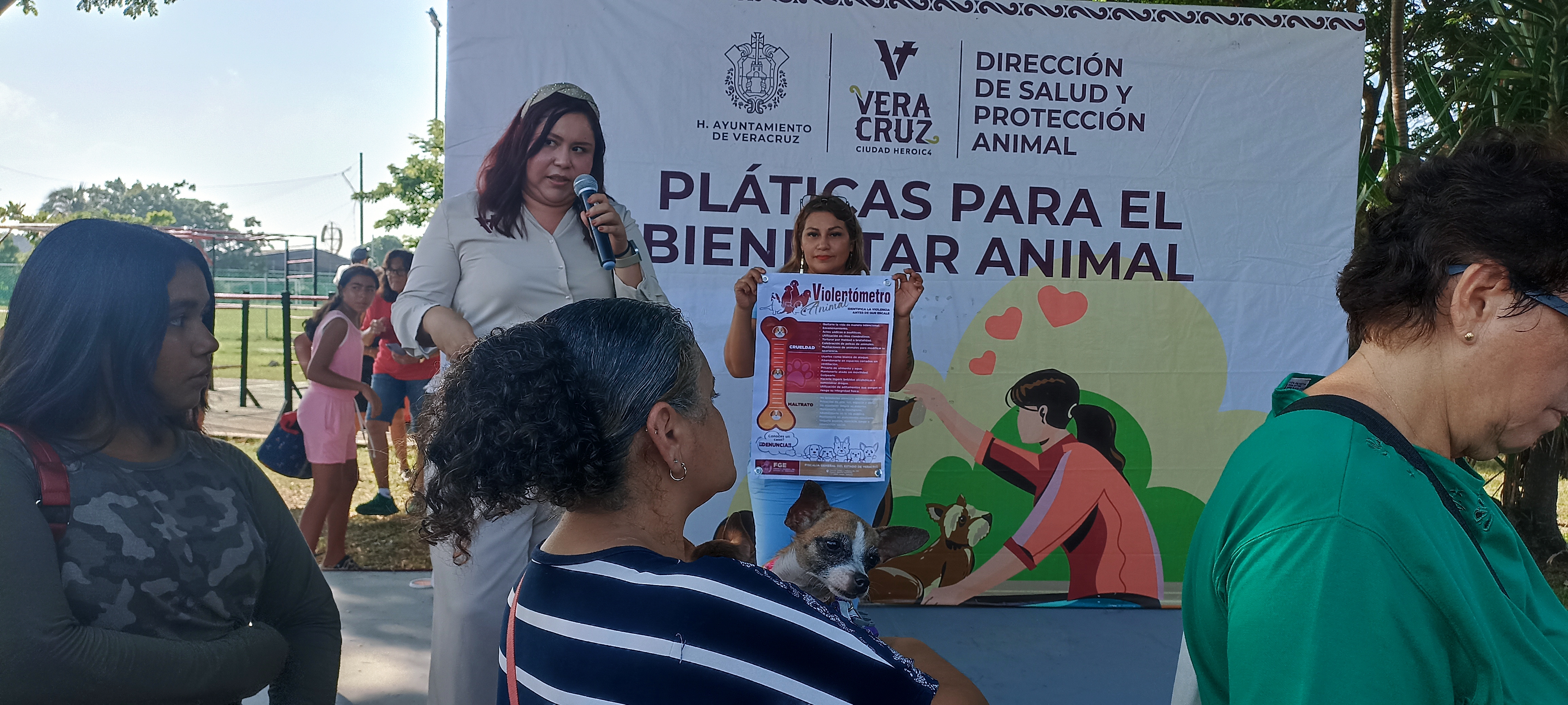 Concientizan sobre el violentómetro animal a dueños de mascotas en el Día Internacional del Perro